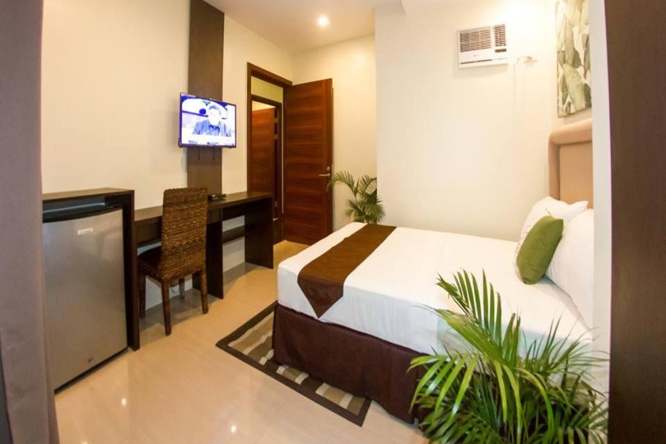 Verovino Suites Cebu Exterior foto